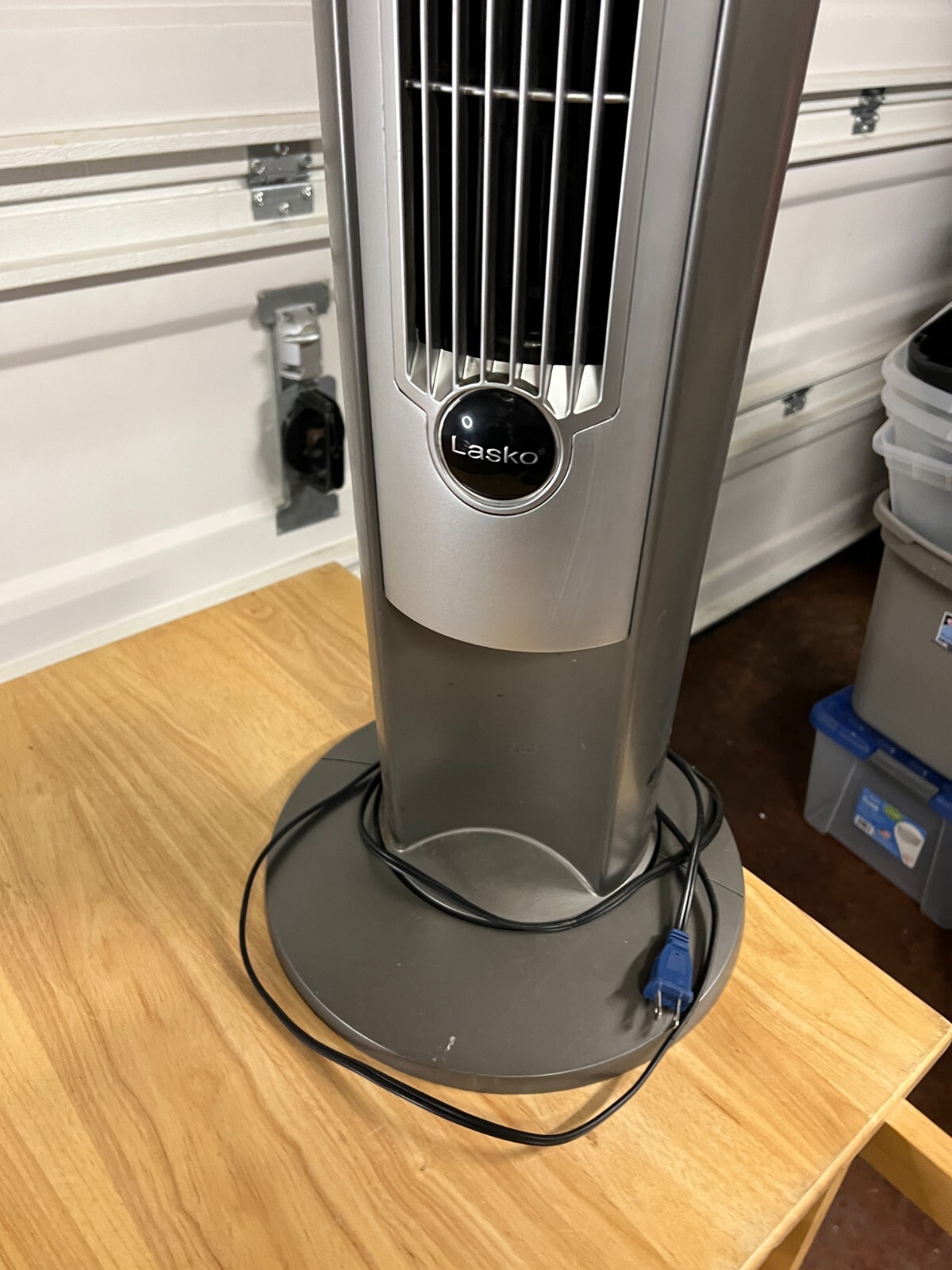 Lasko 42" Wind Curve Tower Fan with Ionizer and Remote, 2551, Silver eBay