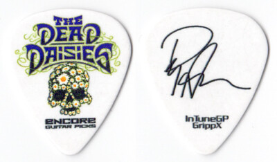 The Dead Daisies - Doug Aldrich - 2022 - plektrum - guitar pick