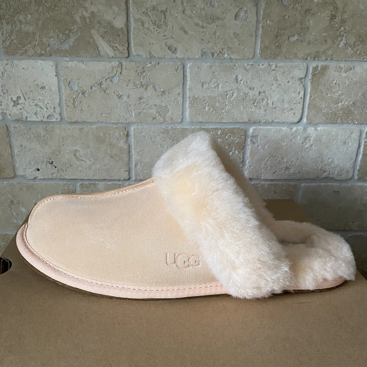 Ugg scuffette hotsell slippers sand