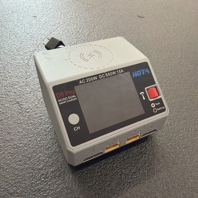 HOTA D6 Pro AC/DC Dual Channel Charger