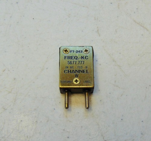 5677.777 KC  FT-243 Ham Military Radio Vintage Quartz Crystal BC-733