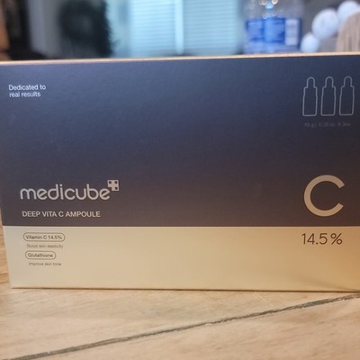 medicube Deep Vita C Ampoule 14.5% Vitamin C Glutathione 10g x 3 Face