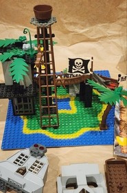 LEGO Pirates Spider Man Adventurers Set Lot 6270 Forbidden Island 4852 7415 Aero
