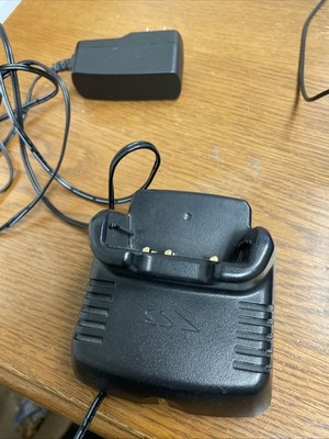 Vertex Standard CD-34 Desktop Radio Rapid Battery Charger With PWR Supply