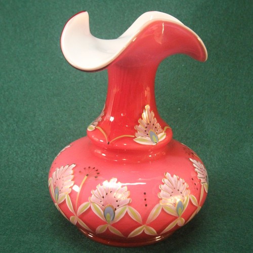 Fenton Connoisseur Collection Alhambra Wild Rose Vase 1998 Signed Limited NIB - Picture 5 of 12