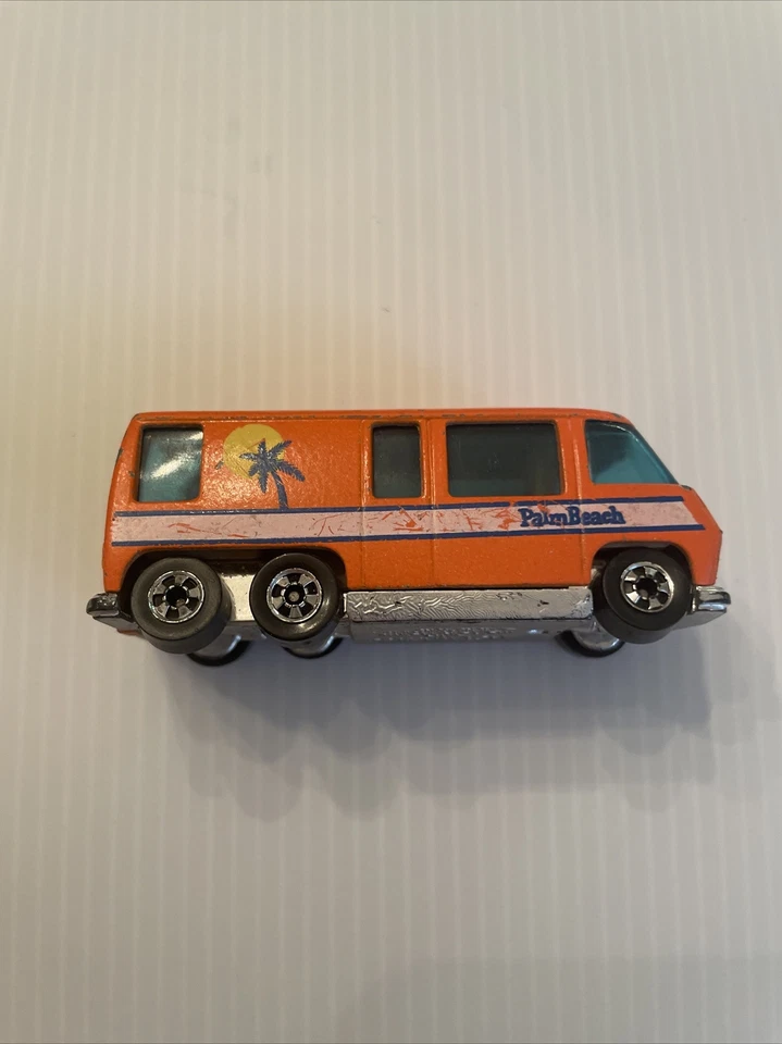 Autocaravana GMC Hot Wheels 1976 Foto 3 de 3