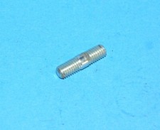 68-0087 Stud Stud Stud Rocker Box Cover BSA A65/A50 68-87 76-0013