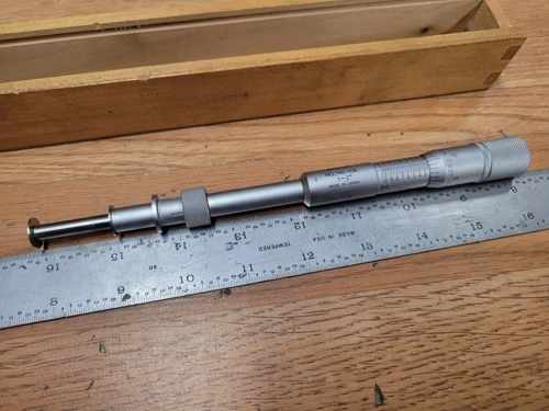 MITUTOYO INSIDE MICROMETER GROOVE GAGE 146  1 - 2 " X .001 "