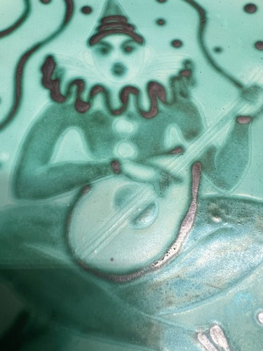 Mid Century Finland Kupittaan Savi Jester Pottery Wall Plate Hand Painted 14” - Picture 4 of 10