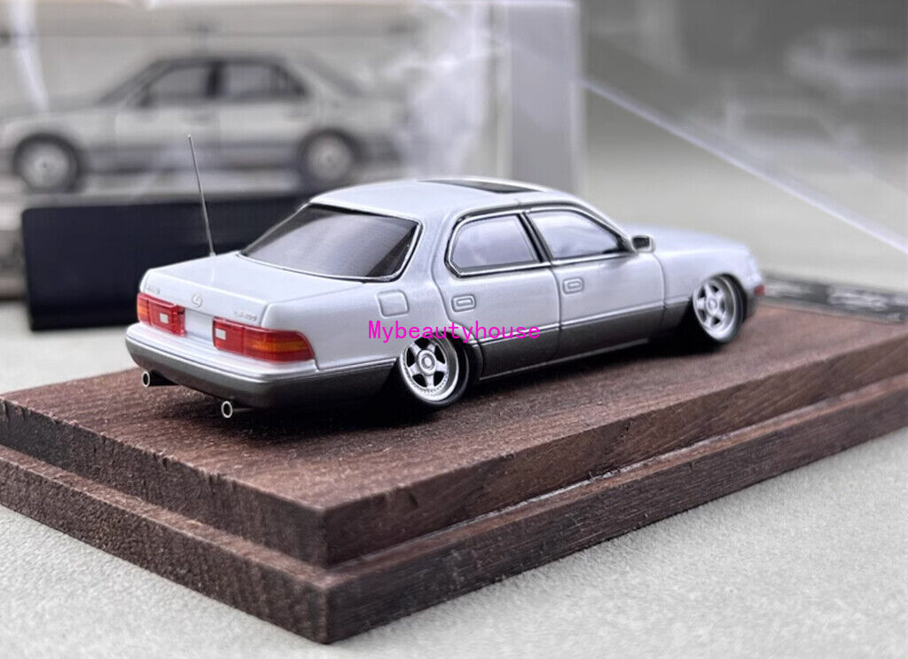 FW 1:64 White VIP LS400 XF10 UCF10 Sedan Sports Model Diecast Metal Car