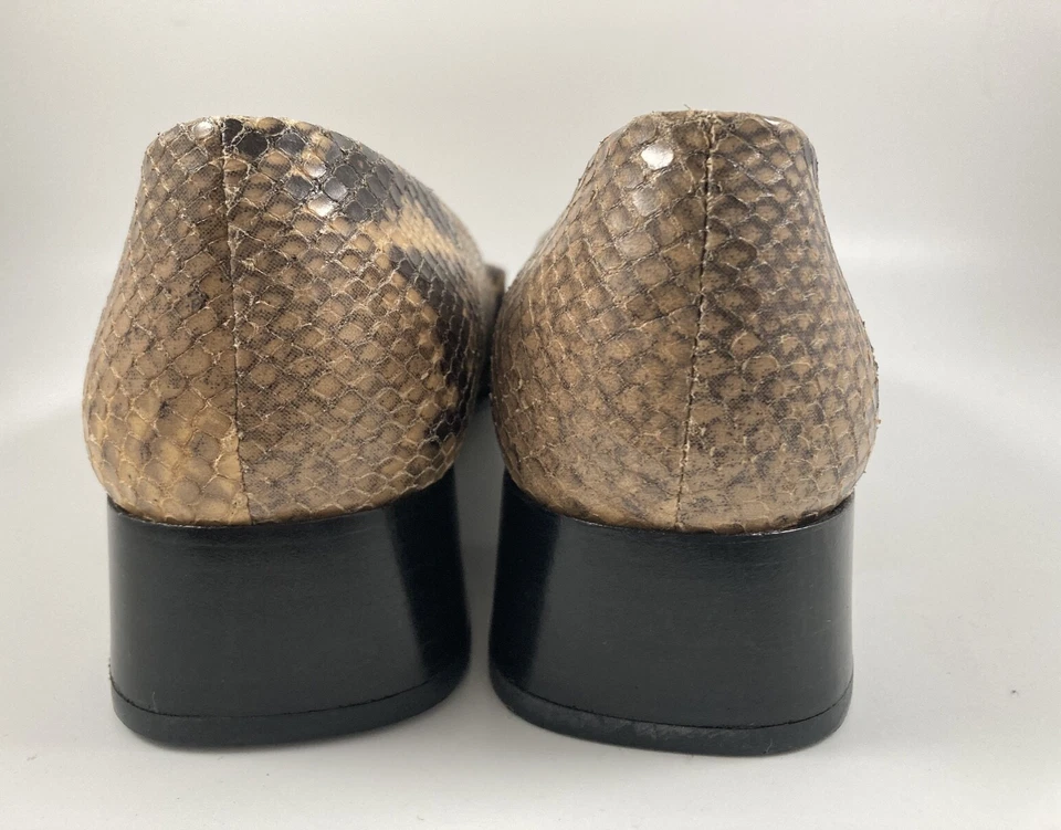 LAUREN RALPH LAUREN BEIGE BLACK SNAKESKIN LEATHER LOW HEEL SQUARE TOE SHOES 9B - Image 3 of 4