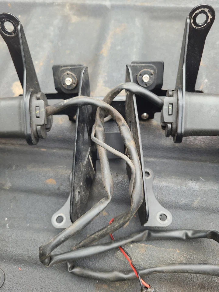 Kit eliminador de guardabarros Yoshimura 070BG139911 para Yamaha MT09 18-20 y FZ09 2017  Foto 3 de 4