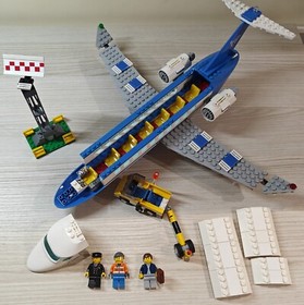LEGO City Airport Passenger Plane 3181-1, Minifigures air043, cty0168, twn053