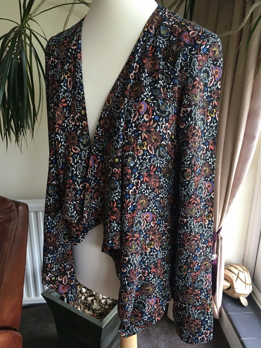 NEW LOOK Ladies Colourful Patterned Waterfall-front Light Jacket