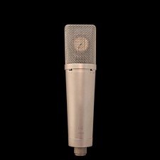Peluso P-87 Solid State Large Diaphragm Multi Pattern Microphone W/ Flight Case