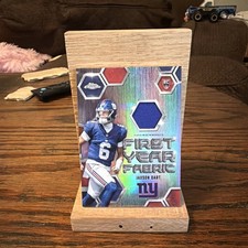 JAXSON DART Rookie 2025 Topps Chrome First Year Fabric Refractor Relic Giants RC