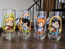 1986 Pizza Hut “Flintstone Kids” 6" Drinking Glass Complete Set of 4 Vintage 80s