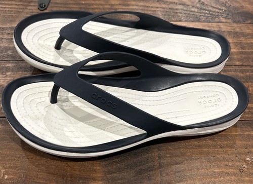 Crocs Iconic Comfort Damengröße 9 Flip-Flops Zehenstegsandalen schwarz weiß - Bild 4 von 5