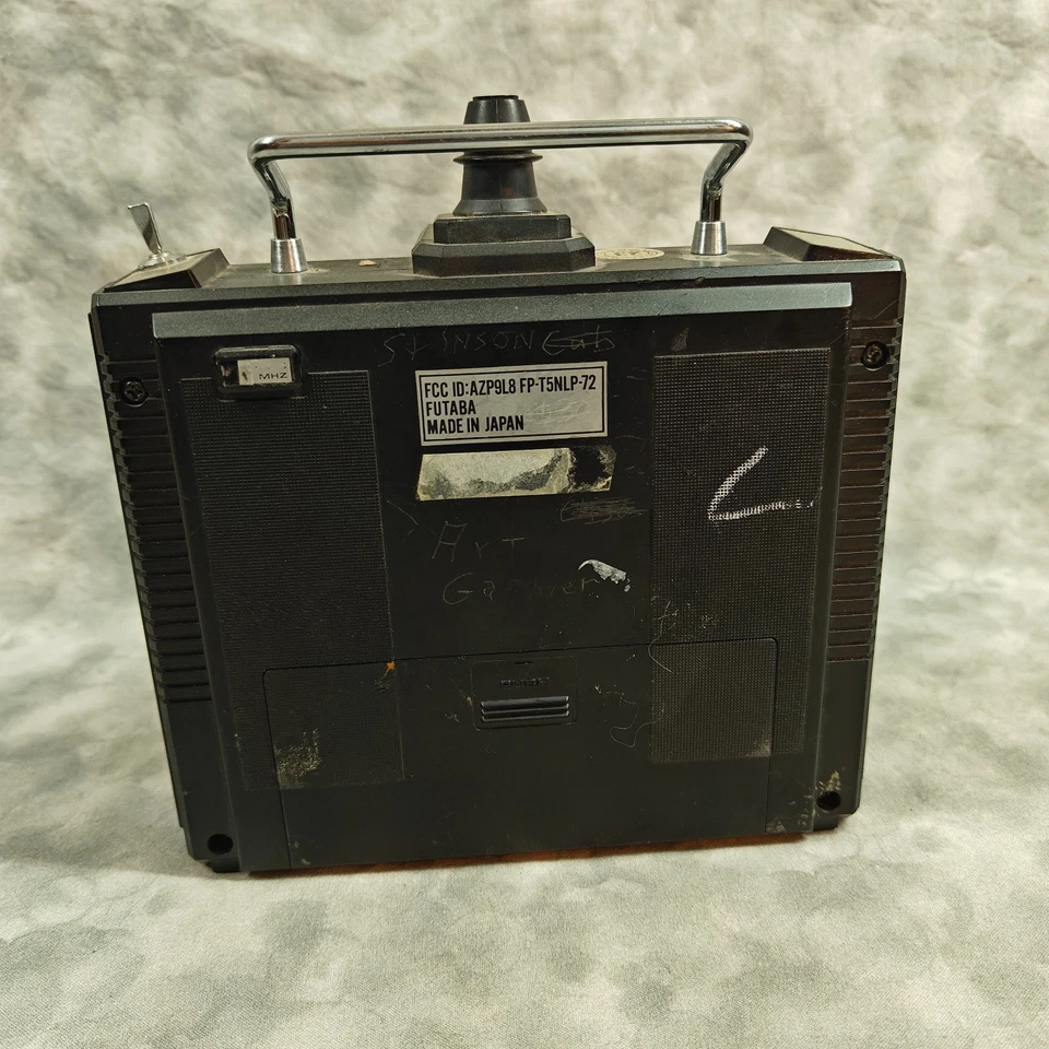 Vintage Futaba Conquest FP-T5NLP 5-Ch 72MHz PCM Transmitter NiMH Pack Radio - Image 3 of 4