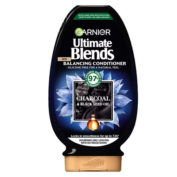 3 x Garnier Ultimate Blends Charcoal Balancing Conditioner 250ml