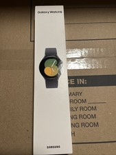 Samsung Galaxy Watch5 SM-R900 40mm Gray Aluminum Case with Graphite Sport...