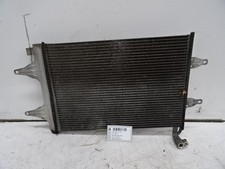 LUFT-KÜHLER VW Polo IV (9N1/2/3) Hatchback 1.4 TDI 70 (BNM) 2005 6Q0820411K