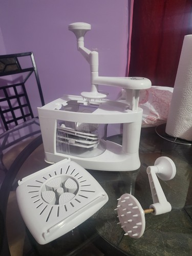 White Counter Top Spiralizer with Interchangeable Blades and Bowl