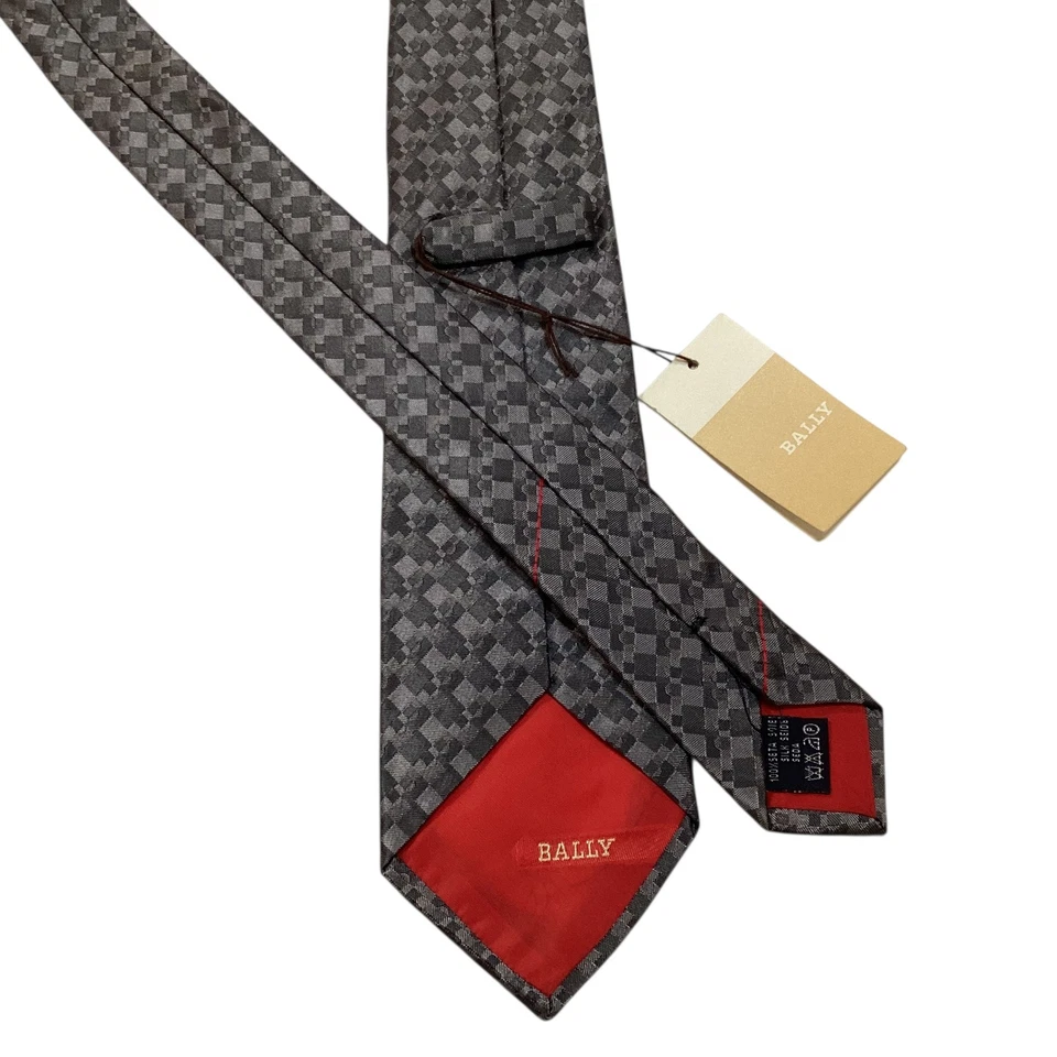 Gravata masculina 100% seda BALLY 57" x 3 3/8" designer ITÁLIA cinza geométrico nova com etiquetas rara - Imagem 3 de 3