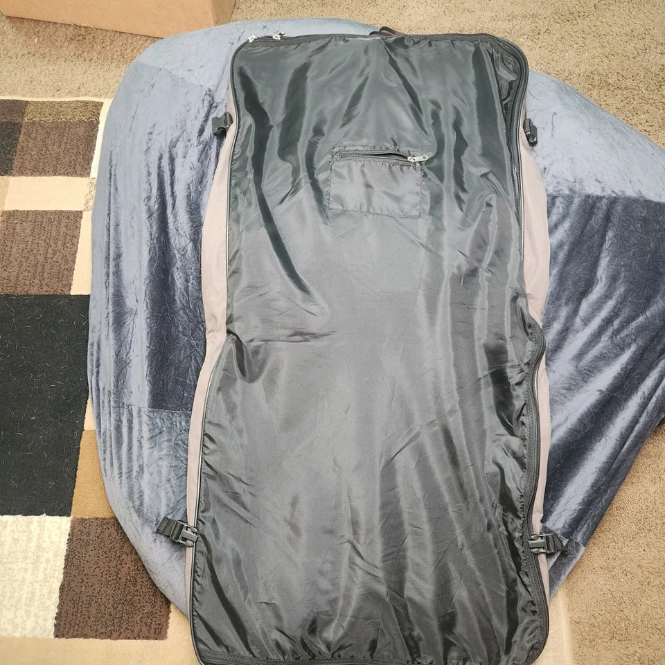 Bolsa de equipaje de almacenamiento de traje de ropa con cremallera verde genuina Eddie Bauer **LEER** Foto 3 de 4