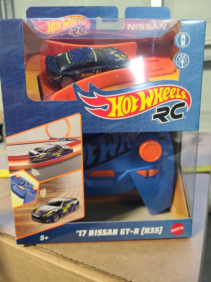 【ホットウィール】RC 2017 日産 GT-R R35 海外版 Hot Wheels RC 17 Nissan GT-R R35 Track System 2020 Remote Race Car