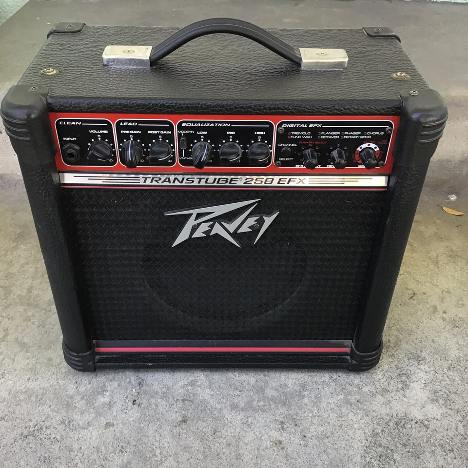 Amplificador de guitarra eléctrica Peavey TransTube 258 EFX 25 vatios Foto 2 de 4