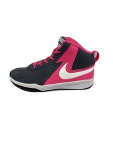 nike team hustle d7