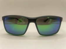BLENDERS MESA ALPINE MOON BLACK GREEN POLARIZED CAT. 3 SUNGLASSES