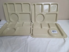 Camping World Beige Plastic Cafeteria Lunch Tray Divided Food Compartments