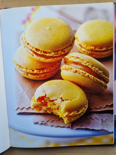 Cupcakes & Macarons, 50 Rezepte und 15 Videos - Bild 6 von 6