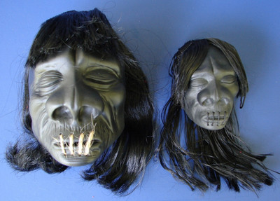 Vintage Shrunken Head Heads Hanging Car Mirror Novelty 2 Sizes HALLOWEEN NOS 