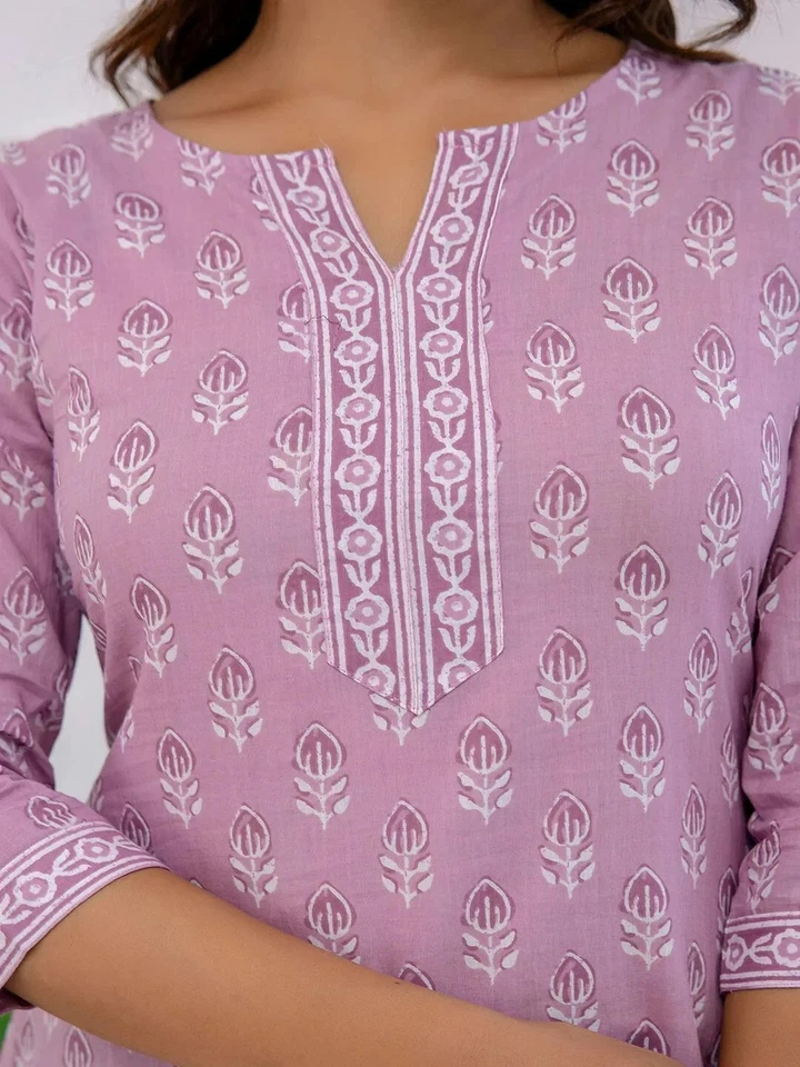 Vestido túnica Kurta Kurti estampado floral de algodón puro púrpura para mujer india Foto 2 de 4