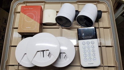 Lot of SimpliSafe Devices – Keypad-Cameras-Smoke Alarms-New Alarm-Glassbreak