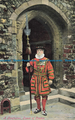 R624565 A Beefeater. Tower of London. Valentinstag Serie. 1905