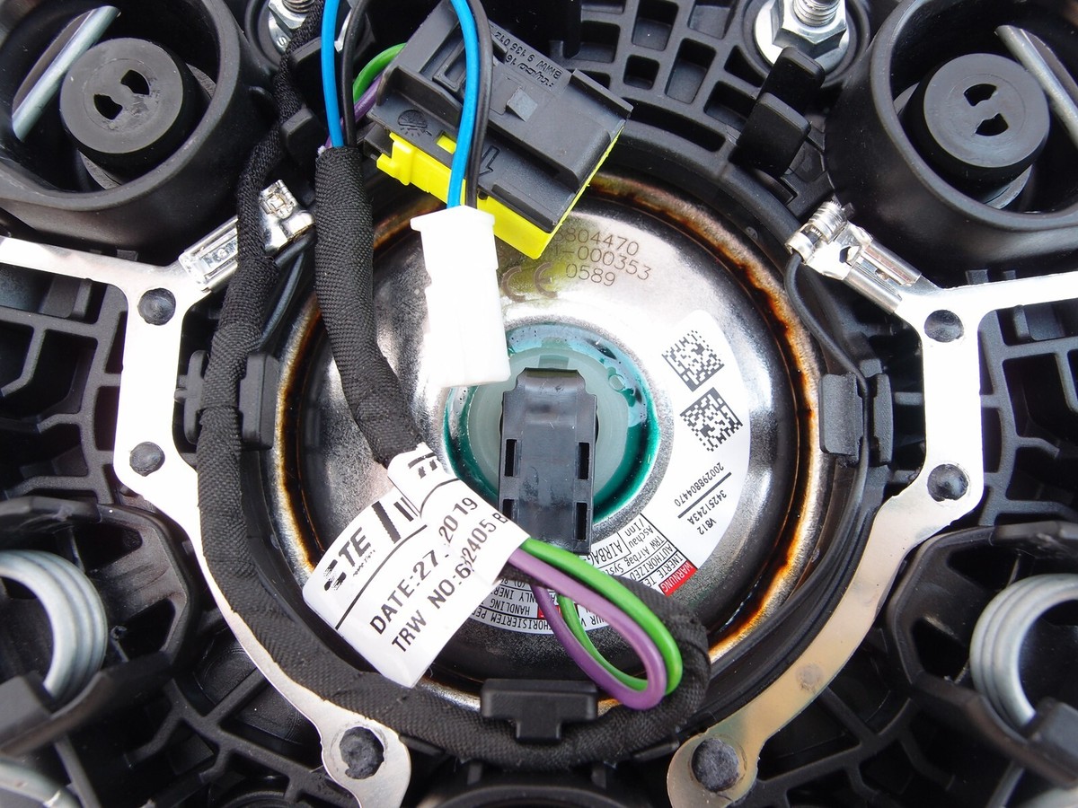 18-23 OEM BMW 2 G42 F44 3 G20 4 G22 SPORT STEERING WHEEL MODULE 
