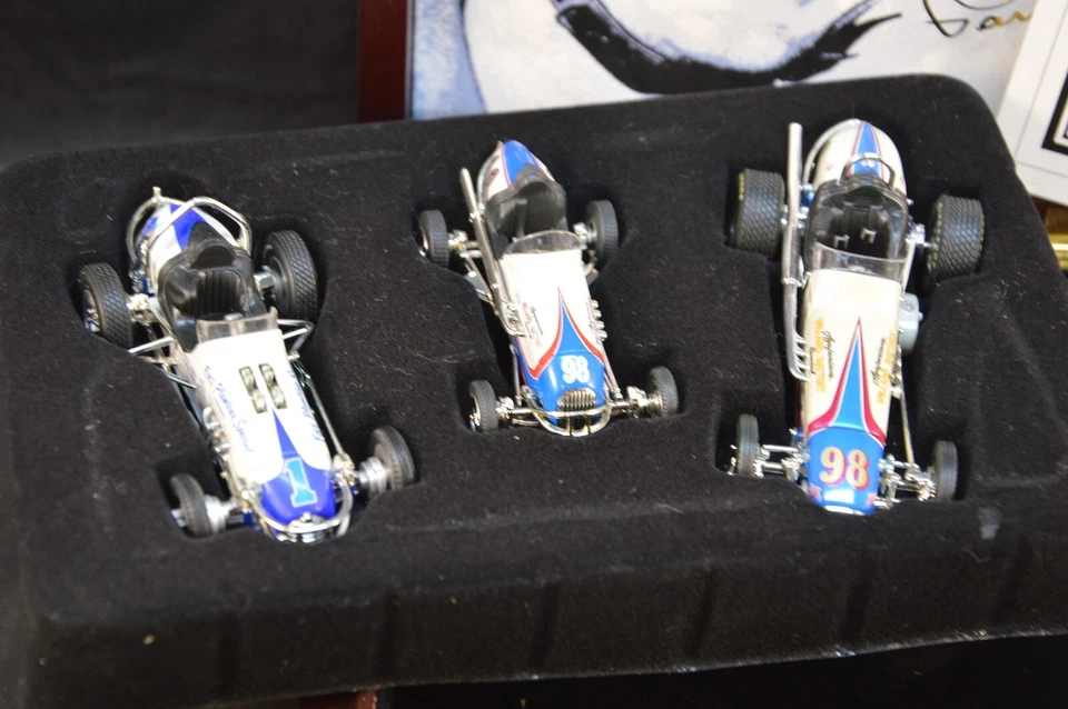 GMP PARNELLI JONES 1/43 3 CAR SET LIMITED EDITION CON CERTIFICATO DIE CAST - Immagine 3 di 4