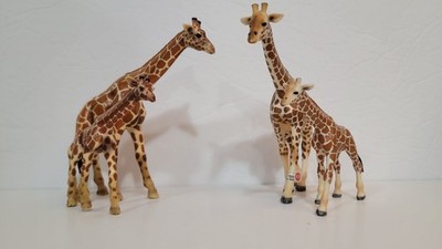 Schleich Lot of 4 Giraffe herd Female Foal Wild Savannah African Animal Figure