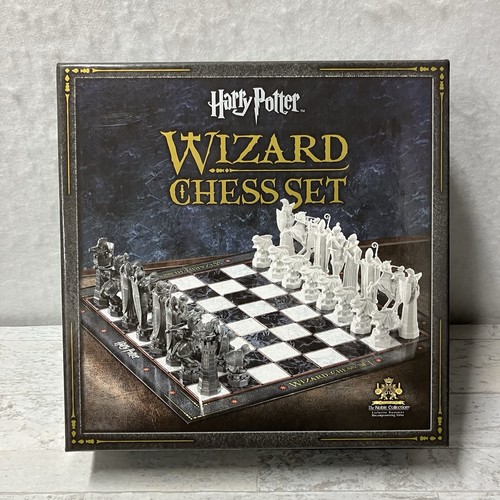 The Noble Collection Harry Potter Wizard Chess Set 100% Complete w/ Board - Picture 10 of 12