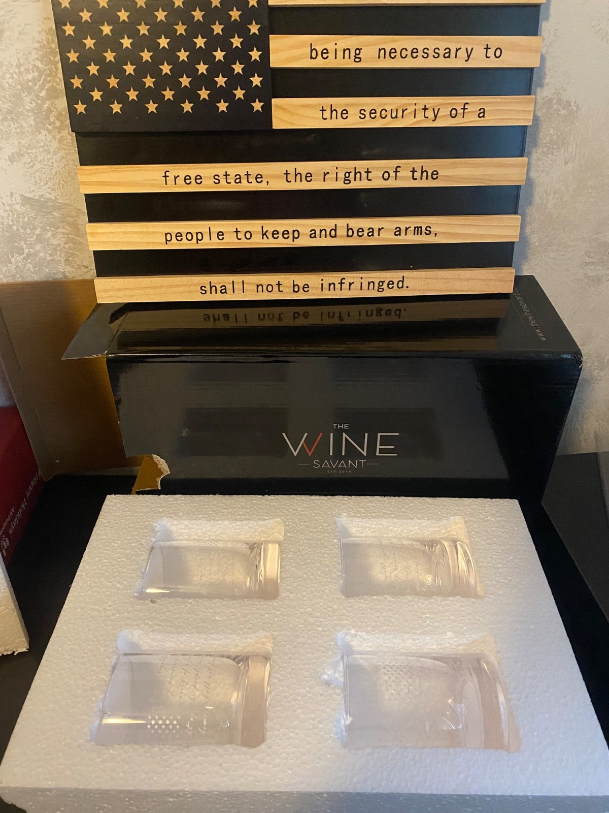 The Wine Savant Constitution 4 Whiskey Glasses  Wet w/Wooden American Flag-NEW