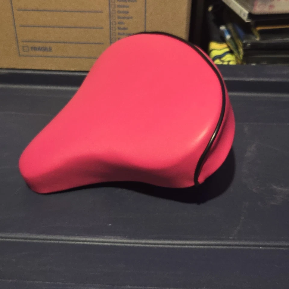 Sillín de bicicleta rosa fresco cómodo vintage asiento de playa crucero Foto 2 de 4