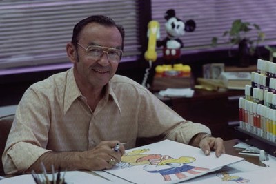 American Disney cartoonist Bob Moore designer of Sam the Olympic E- Old Photo 2