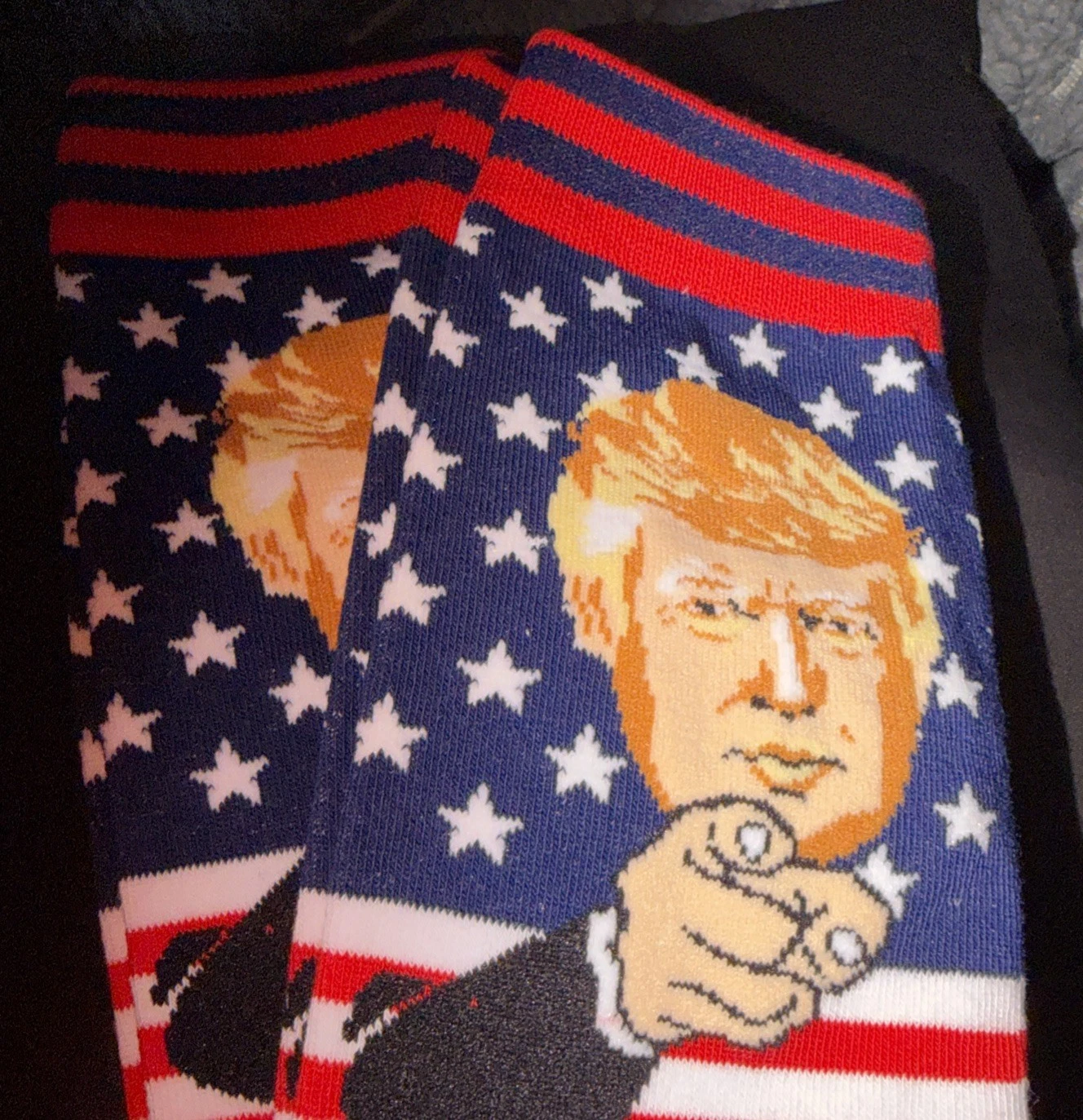Unisex President Donald Trump 2 Pairs Of Socks USA Red Blue