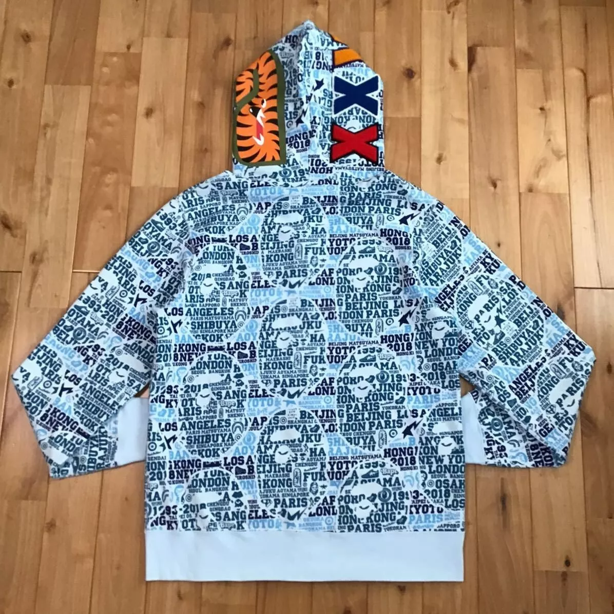 Bape xxv cities camo sales shark full zip hoodie