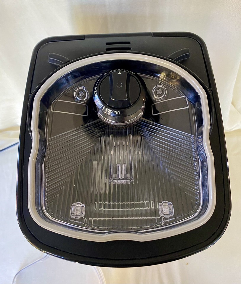 Cuisinart Coffee Maker Fully Automatic Burr Grind & Brew 12 Cup Brushed