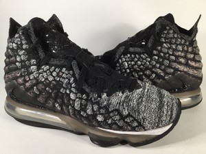 oreo lebron 17